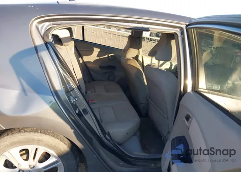 2010 Honda Insight Ex from USA, damaged, VIN JHMZE2H75AS007178